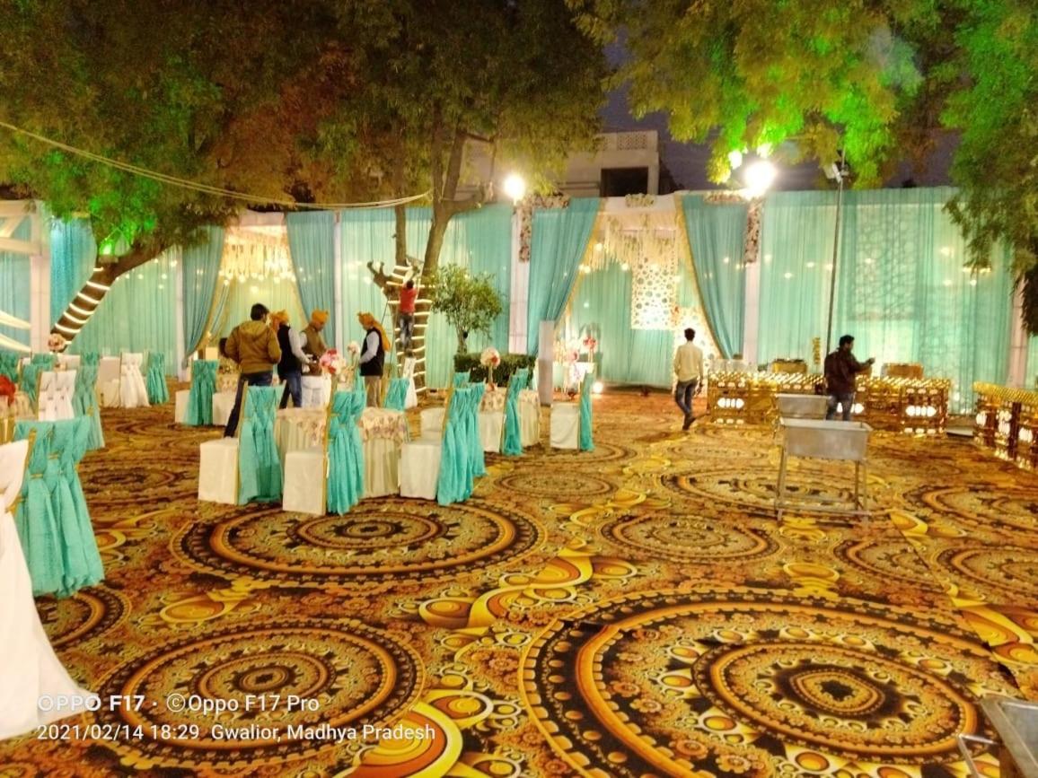 فندق لاندمارك قاليور المظهر الخارجي الصورة